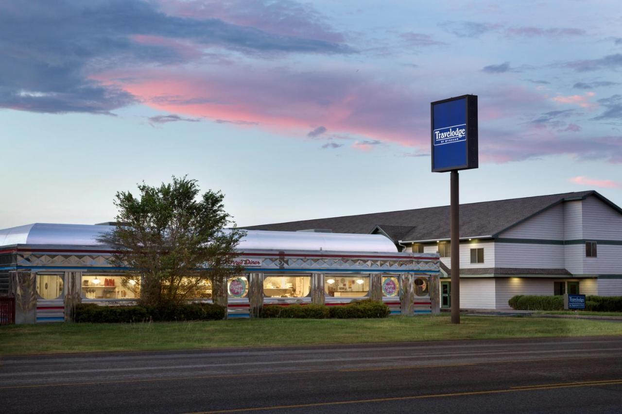 Travelodge By Wyndham Alpine Exteriér fotografie